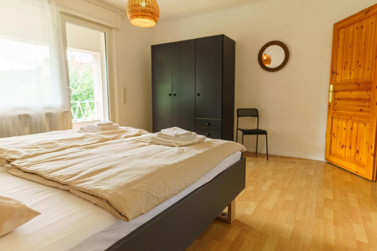 Grosszuegiges Apartment Mit Balkon Fuer Monteure Und Feriengaeste Dillingen an der Saar Exterior foto
